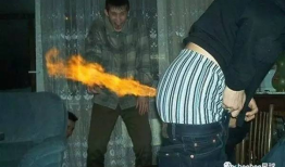 打光屁股视频,揭秘网络恶搞现象背后的社会思考